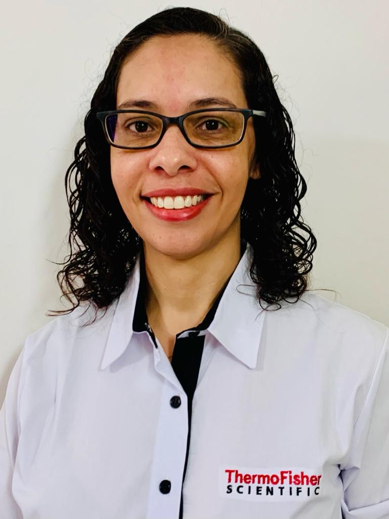 Foto de Dra. Mariana Oliveira