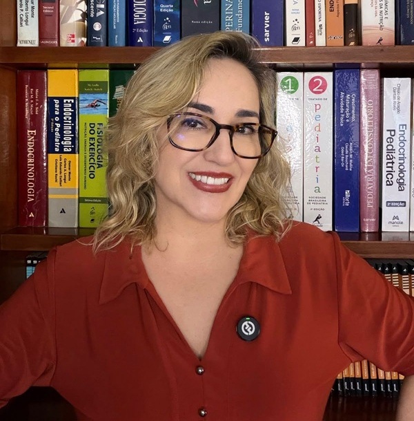 Foto de Dra. Renata Machado